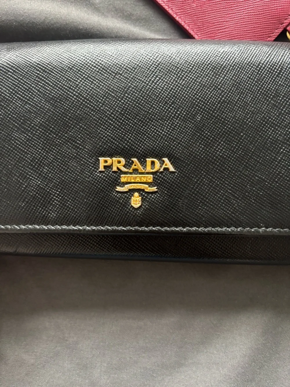 Prada wallet - Picture 2 of 9